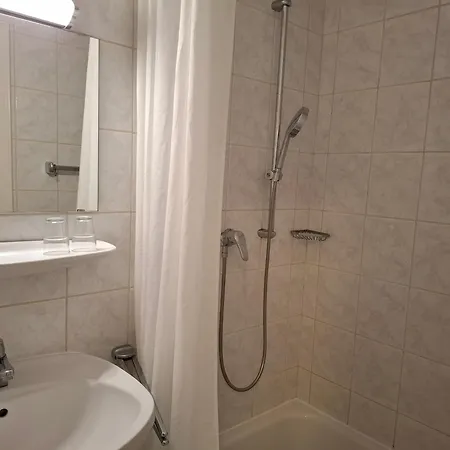 Zens Otel